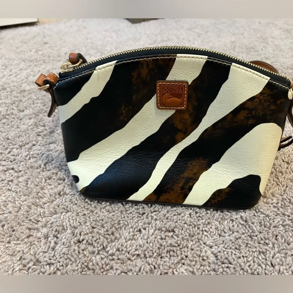 Dooney & Bourke dooney bourke